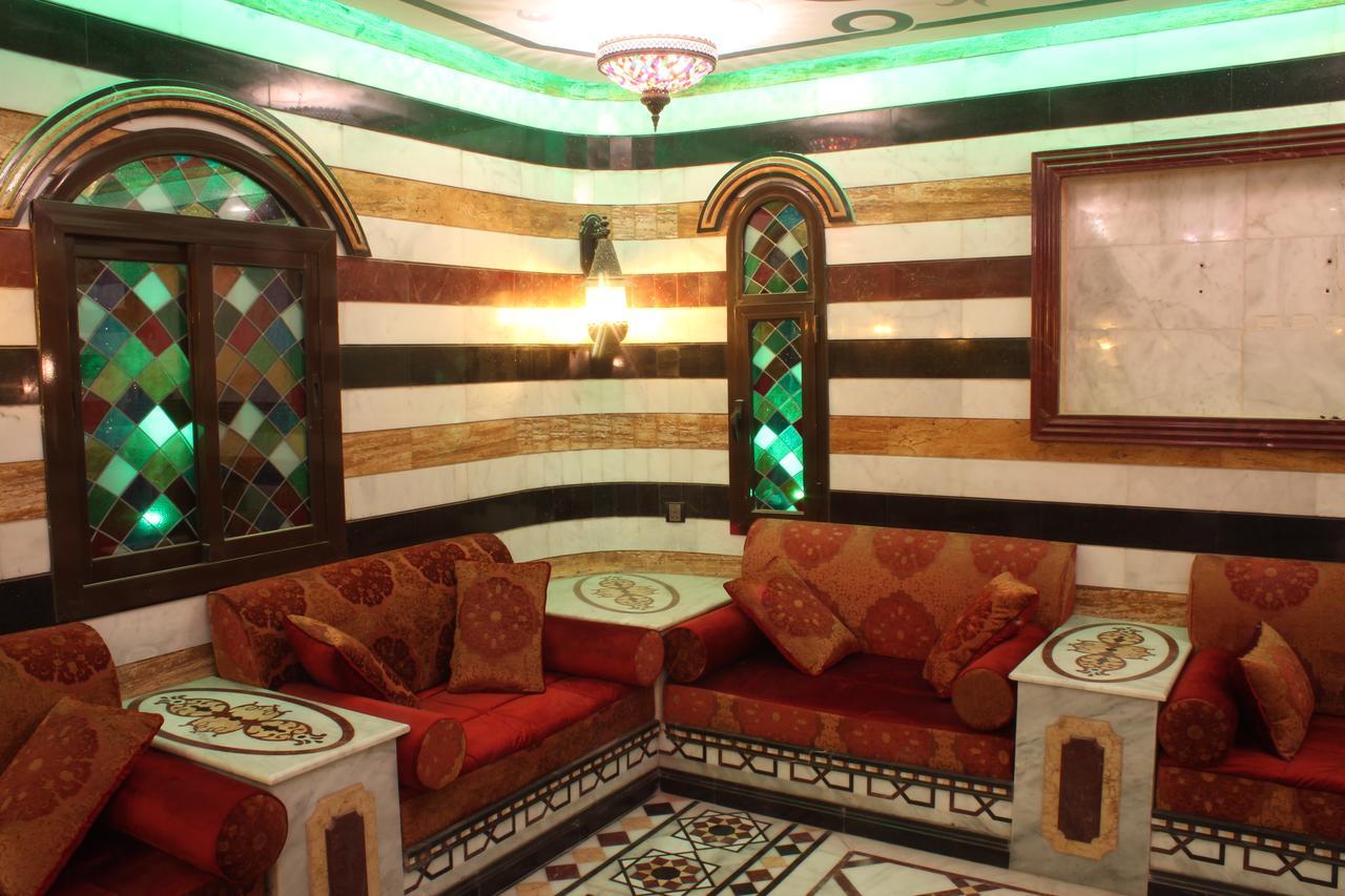 فندق فيفاء